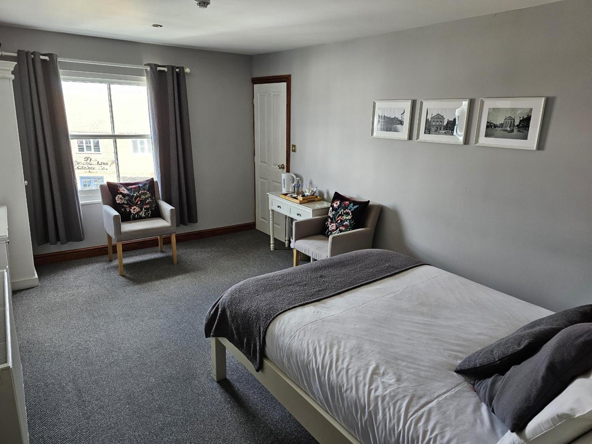 The George Hotel Kirton in Lindsey Стая снимка