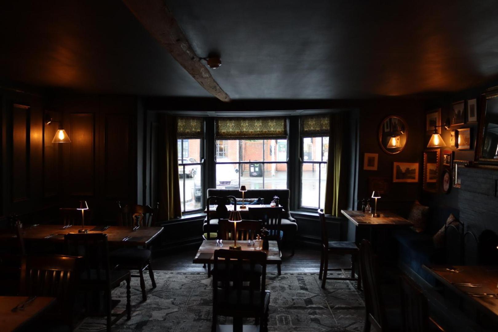 The George Hotel Kirton in Lindsey Екстериор снимка